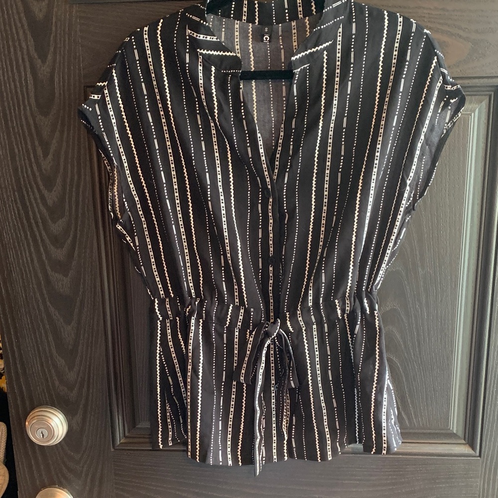 CiciBird Black & White Vertical Stripe Drawstring Tie Waist Top